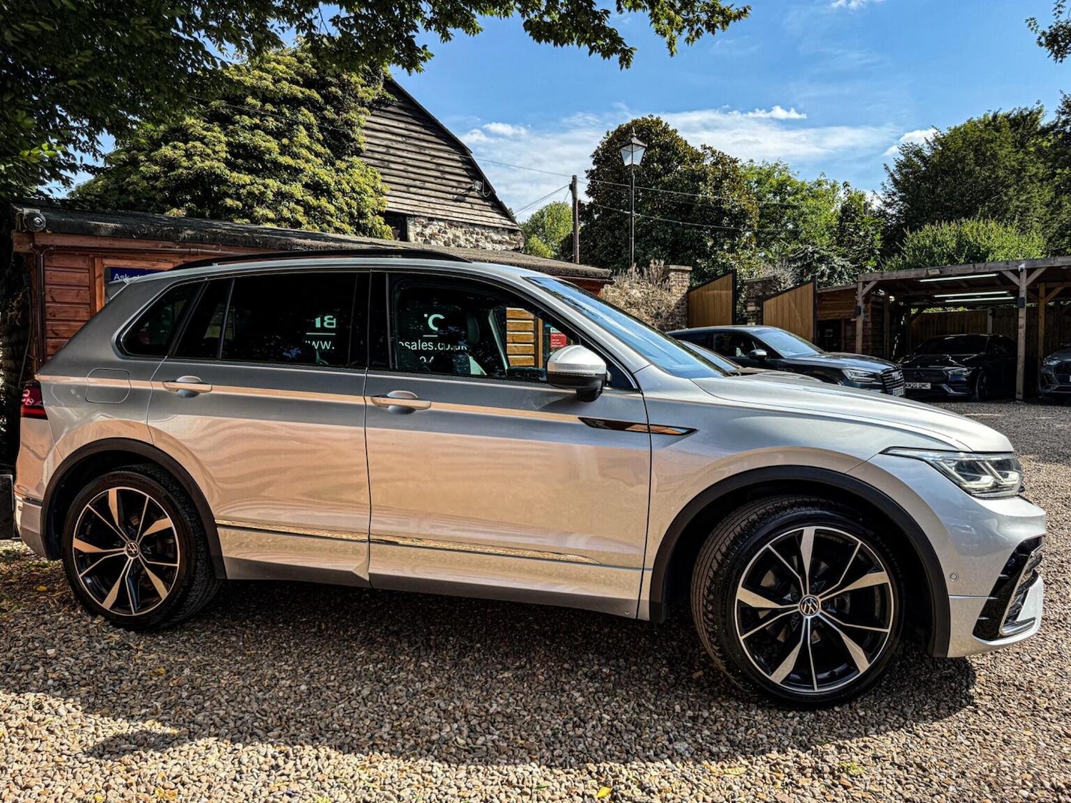 Used Volkswagen Tiguan 2020 for sale - 76692787: Photo 4