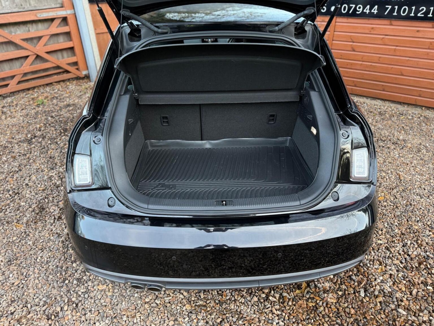 Used Audi A1 2017 for sale - 76725654: Photo 40