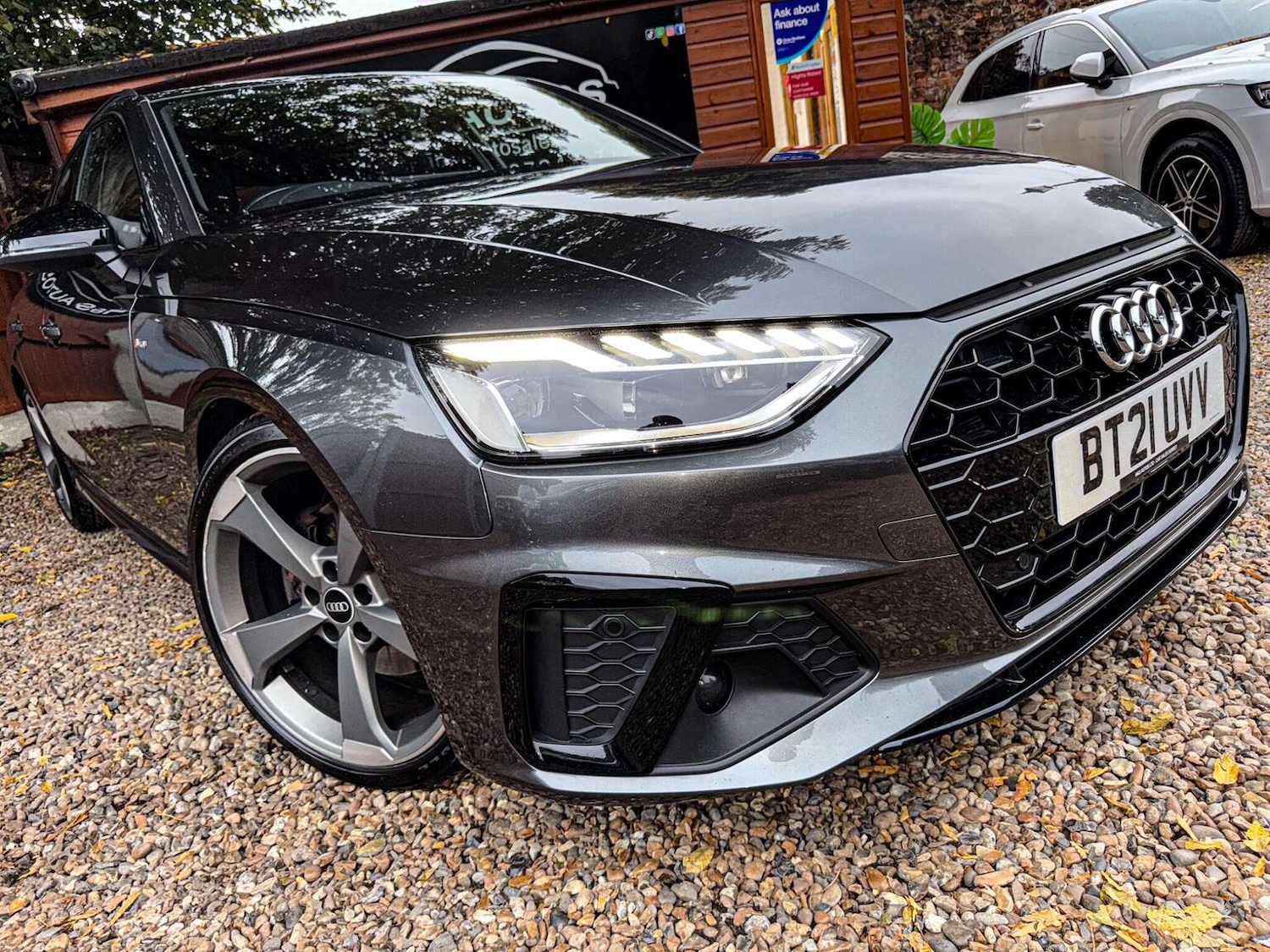 Used Audi A4 Avant 2021 for sale - 76358033: Photo 3