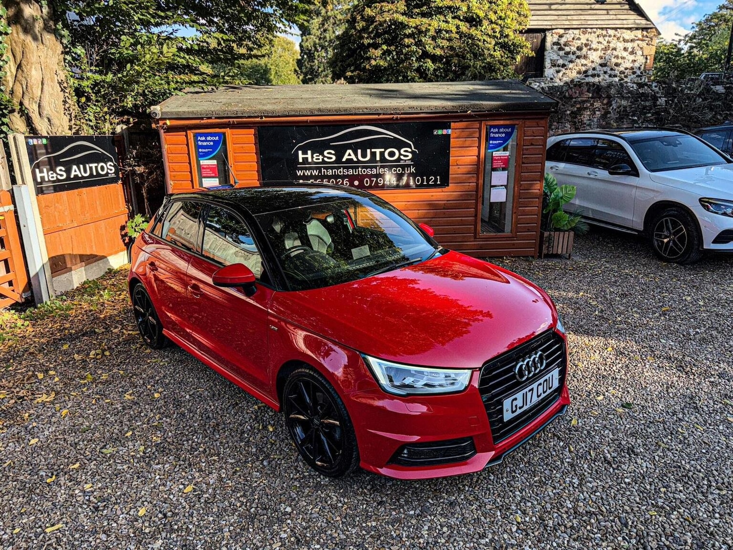 Used Audi A1 2017 for sale - 76035576: Photo 2