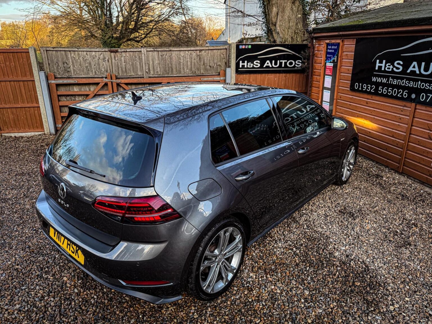 Used Volkswagen Golf 2017 for sale - 77251232: Photo 17