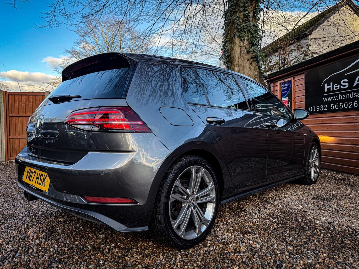 Used Volkswagen Golf 2017 for sale - 77251232: Photo 18