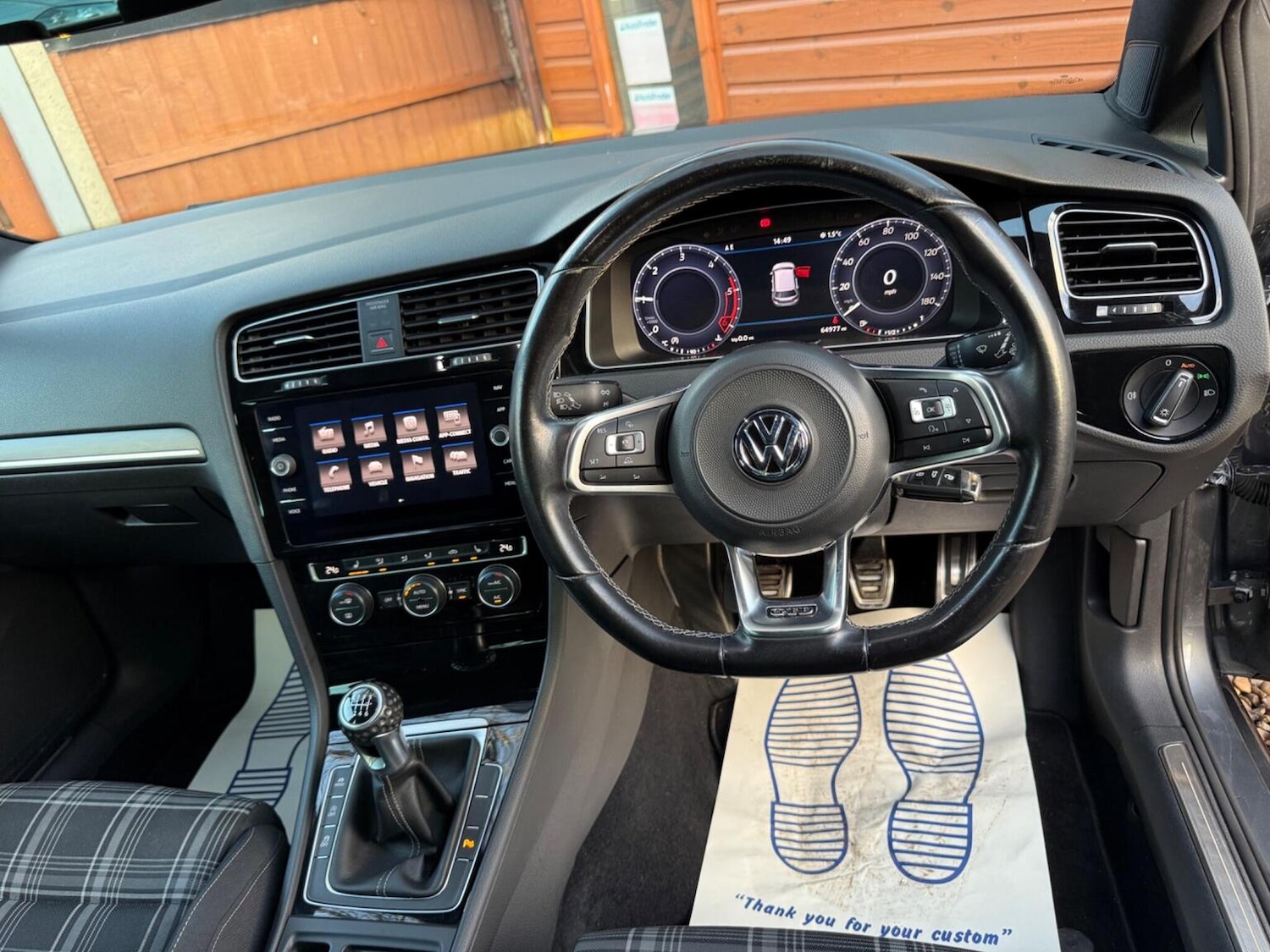 Used Volkswagen Golf 2017 for sale - 77251232: Photo 22