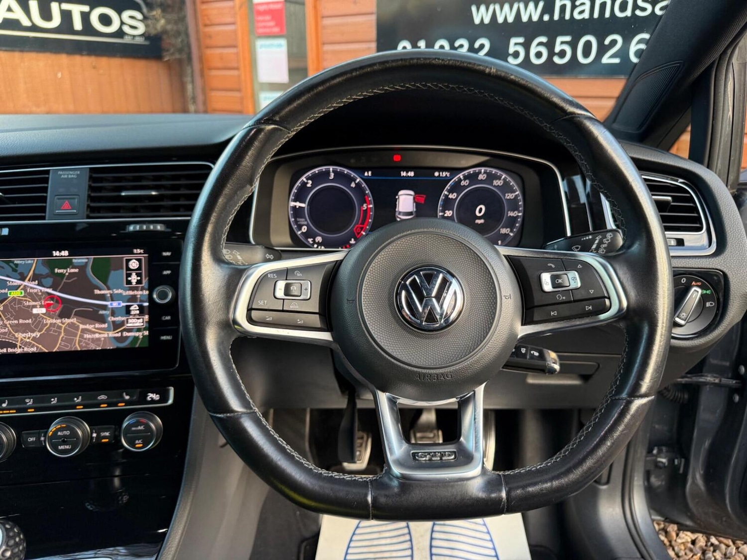 Used Volkswagen Golf 2017 for sale - 77251232: Photo 23