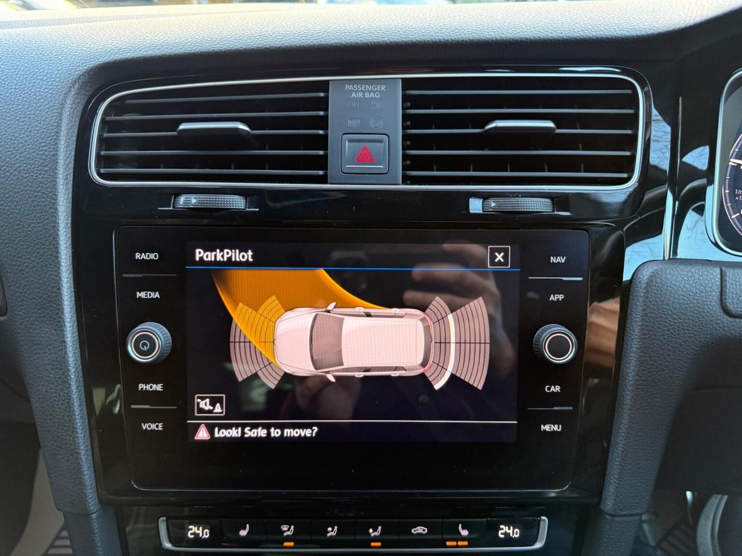 Used Volkswagen Golf 2017 for sale - 77251232: Photo 46