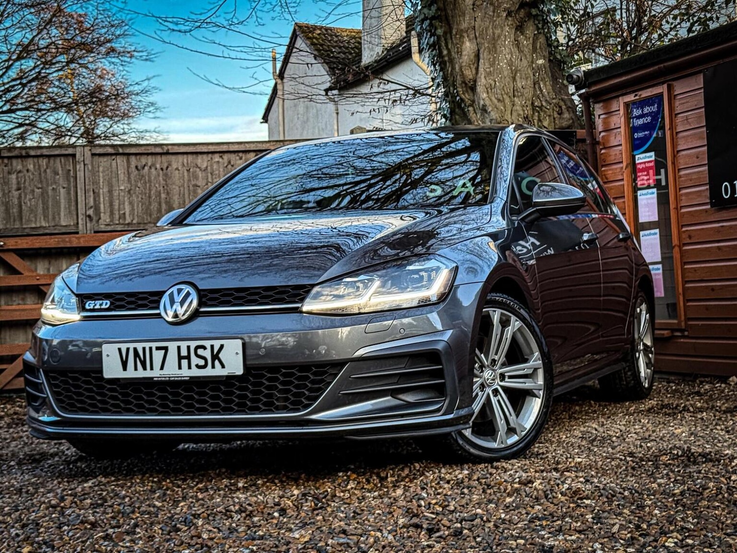 Used Volkswagen Golf 2017 for sale - 77251232: Photo 8