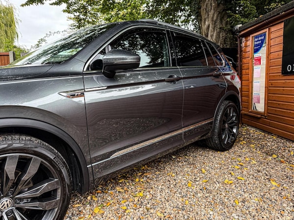 Used Volkswagen Tiguan 2019 for sale - 76257611: Photo 11