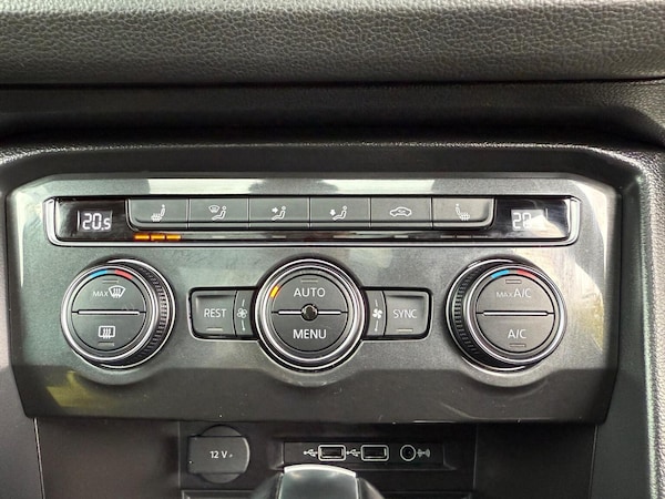 Used Volkswagen Tiguan 2019 for sale - 76257611: Photo 27
