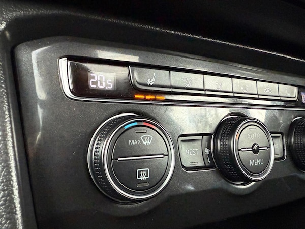 Used Volkswagen Tiguan 2019 for sale - 76257611: Photo 36