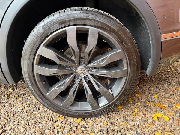 Used Volkswagen Tiguan 2019 for sale - 76257611: Photo 41