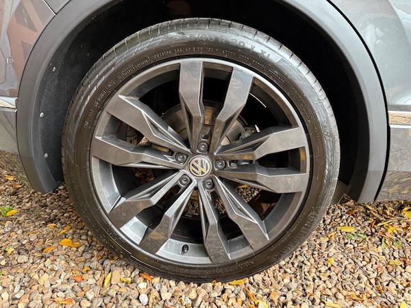 Used Volkswagen Tiguan 2019 for sale - 76257611: Photo 43