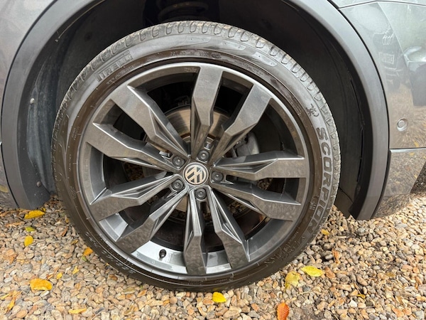 Used Volkswagen Tiguan 2019 for sale - 76257611: Photo 44