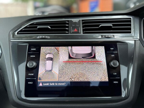 Used Volkswagen Tiguan 2019 for sale - 76257611: Photo 51