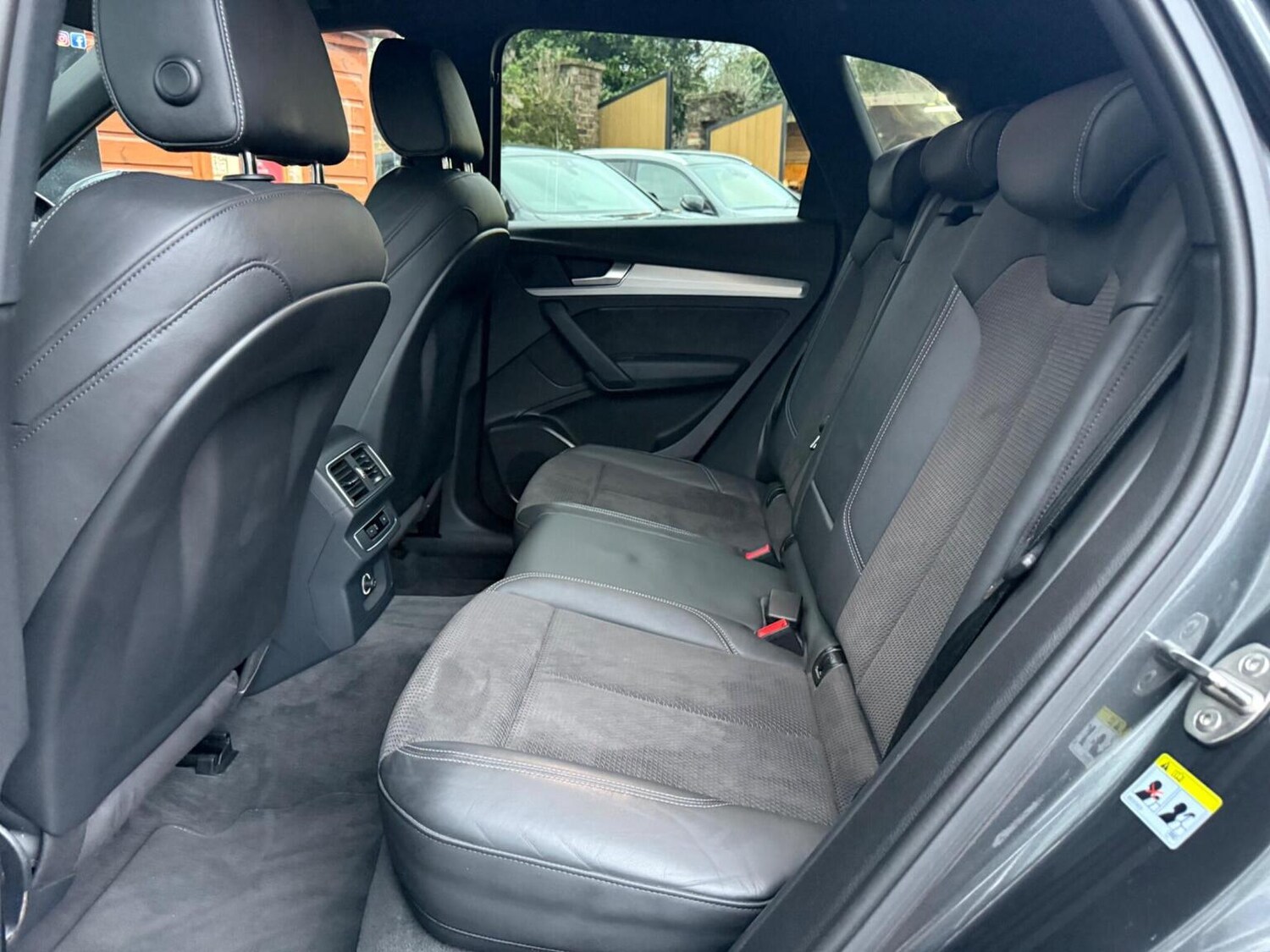 Used Audi Q5 2018 for sale - 76877543: Photo 20