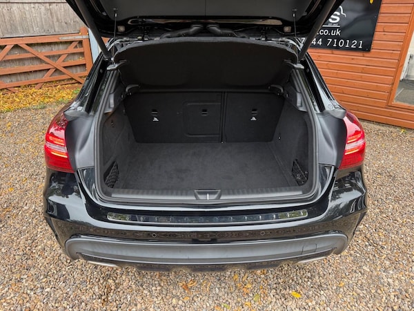 Used Mercedes-Benz GLA 2019 for sale - 76268503: Photo 44