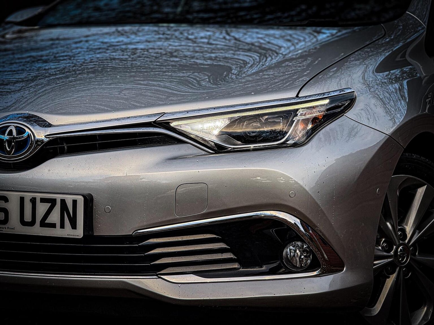 Used Toyota Auris 2017 for sale - 76541550: Photo 2