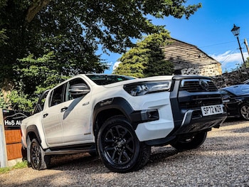 Used Toyota Hilux 2022 for sale - 79162250: Photo