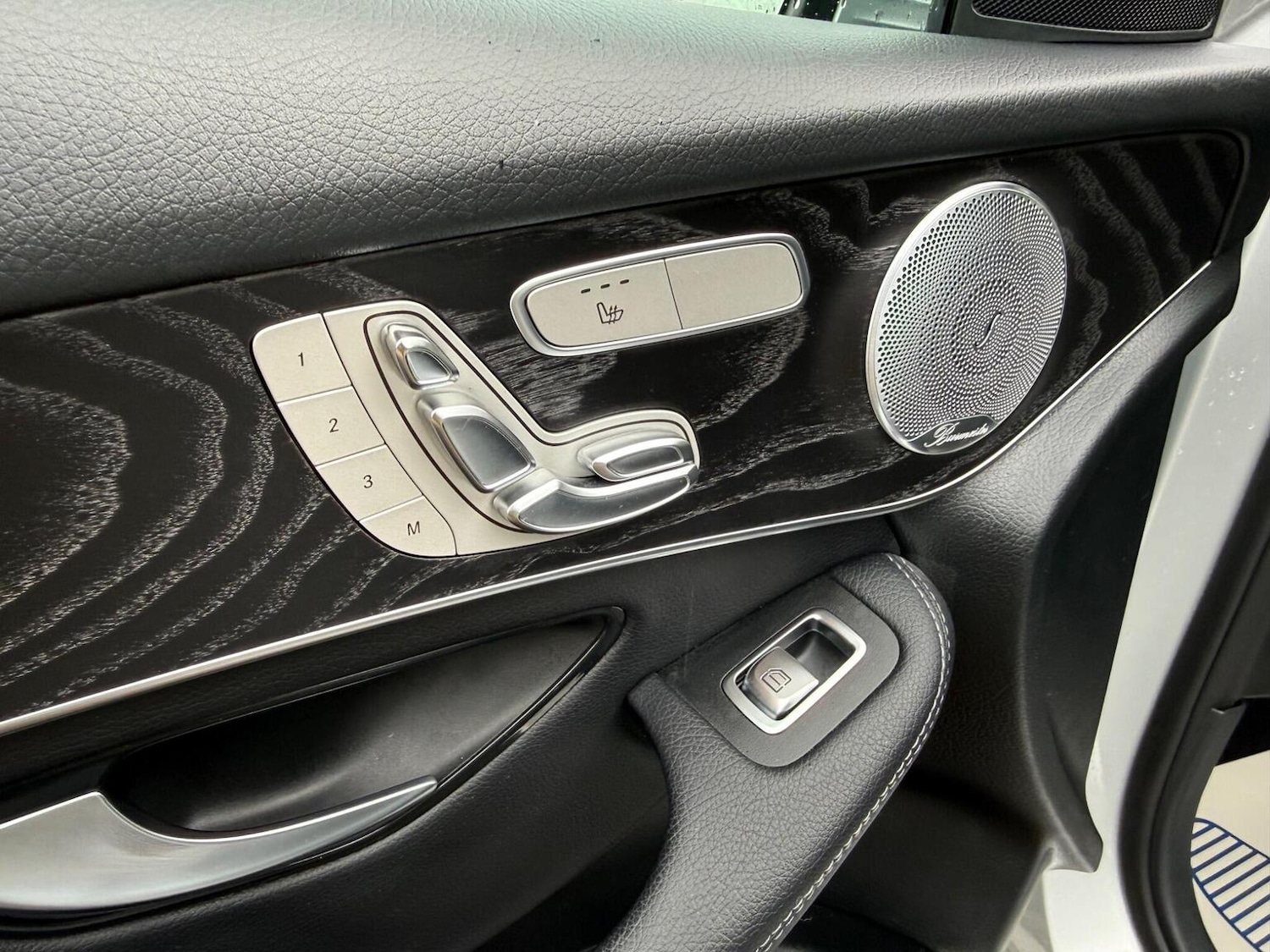 Used Mercedes-Benz GLC 2019 for sale - 77629055: Photo 23