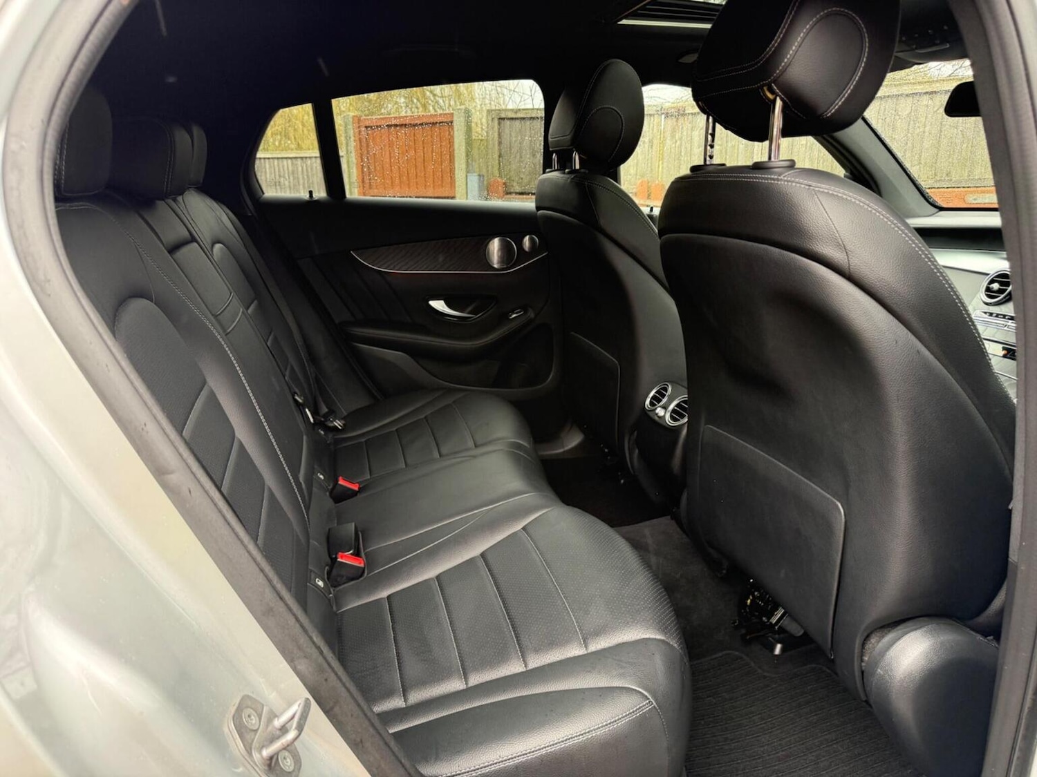 Used Mercedes-Benz GLC 2019 for sale - 77629055: Photo 31