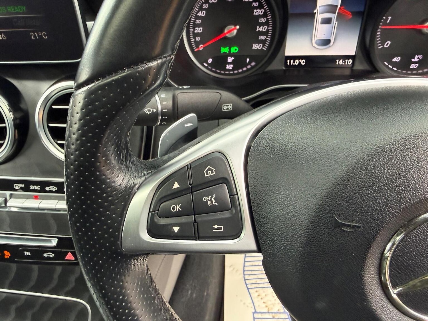 Used Mercedes-Benz GLC 2019 for sale - 77629055: Photo 37