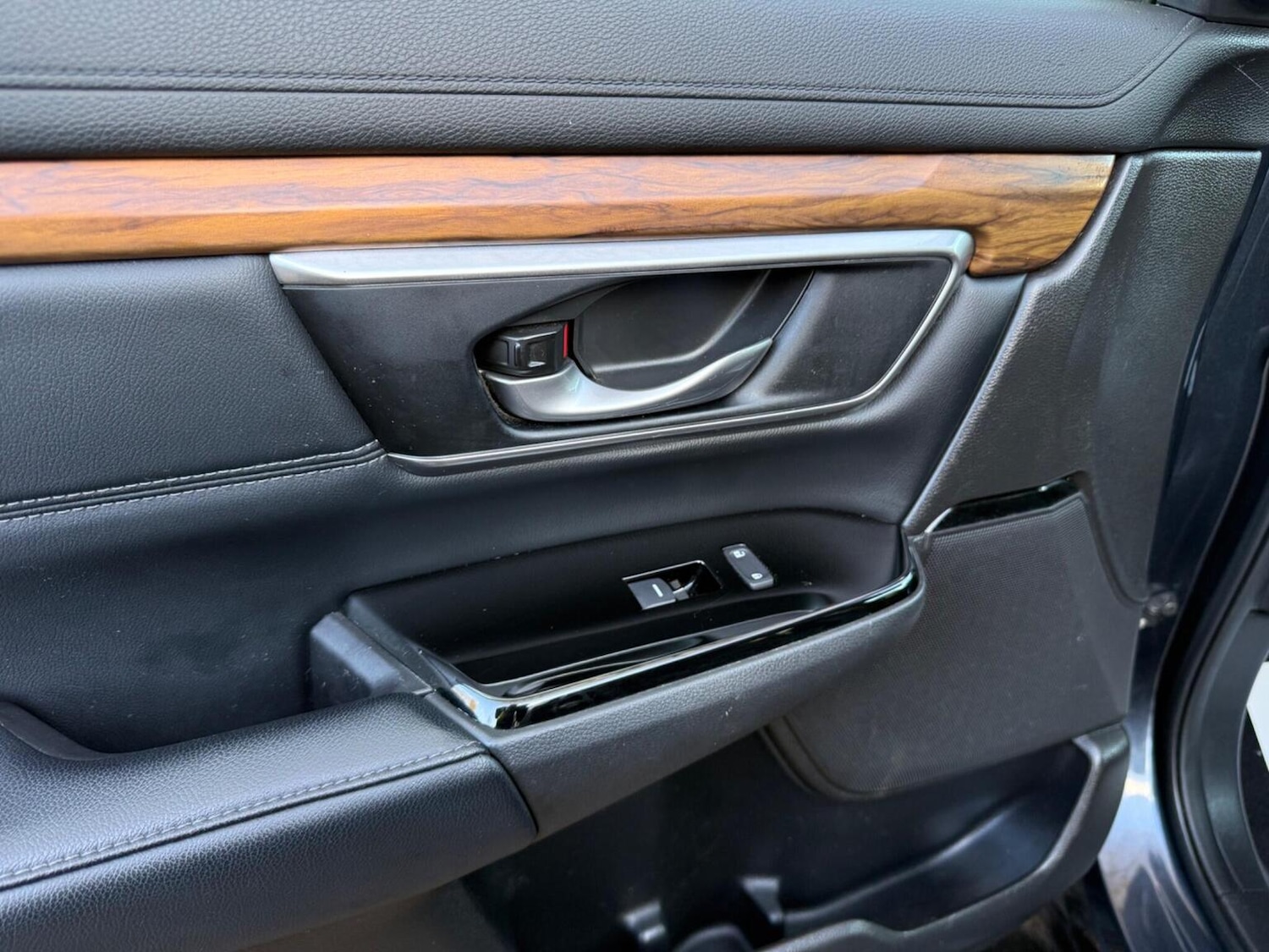 Used Honda CR-V 2019 for sale - 77729548: Photo 38