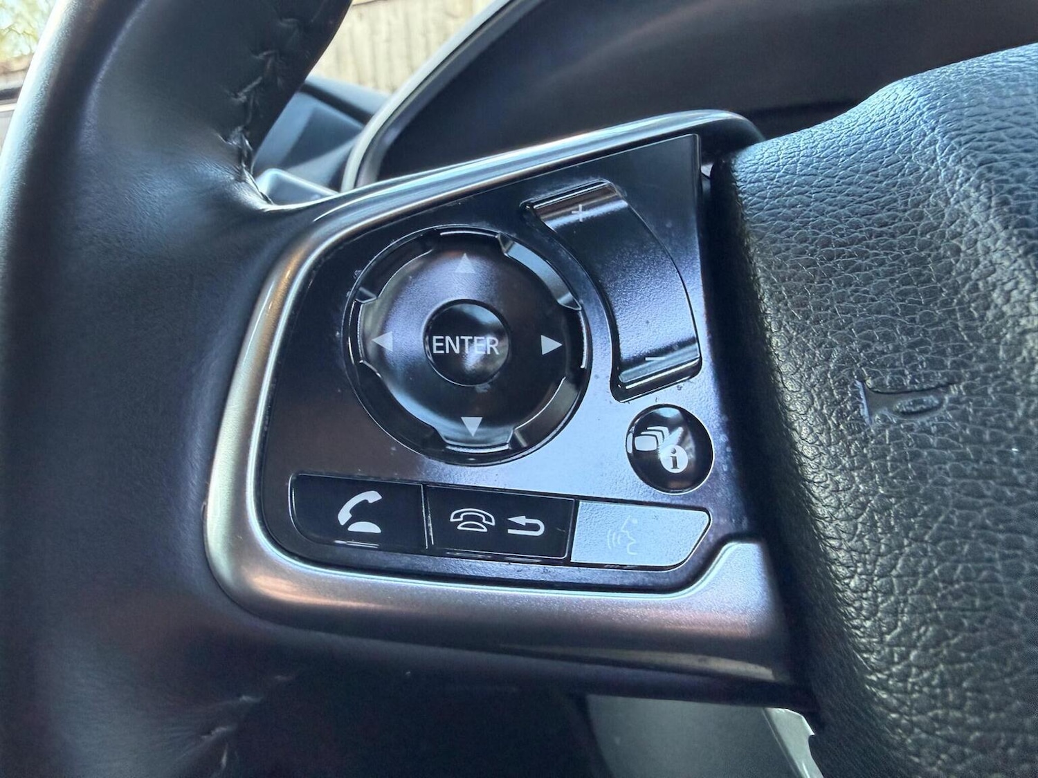 Used Honda CR-V 2019 for sale - 77729548: Photo 42