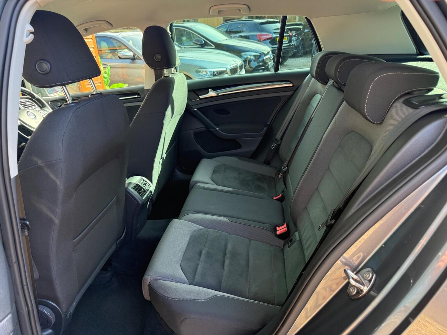 Used Volkswagen Golf 2020 for sale - 78064189: Photo 24