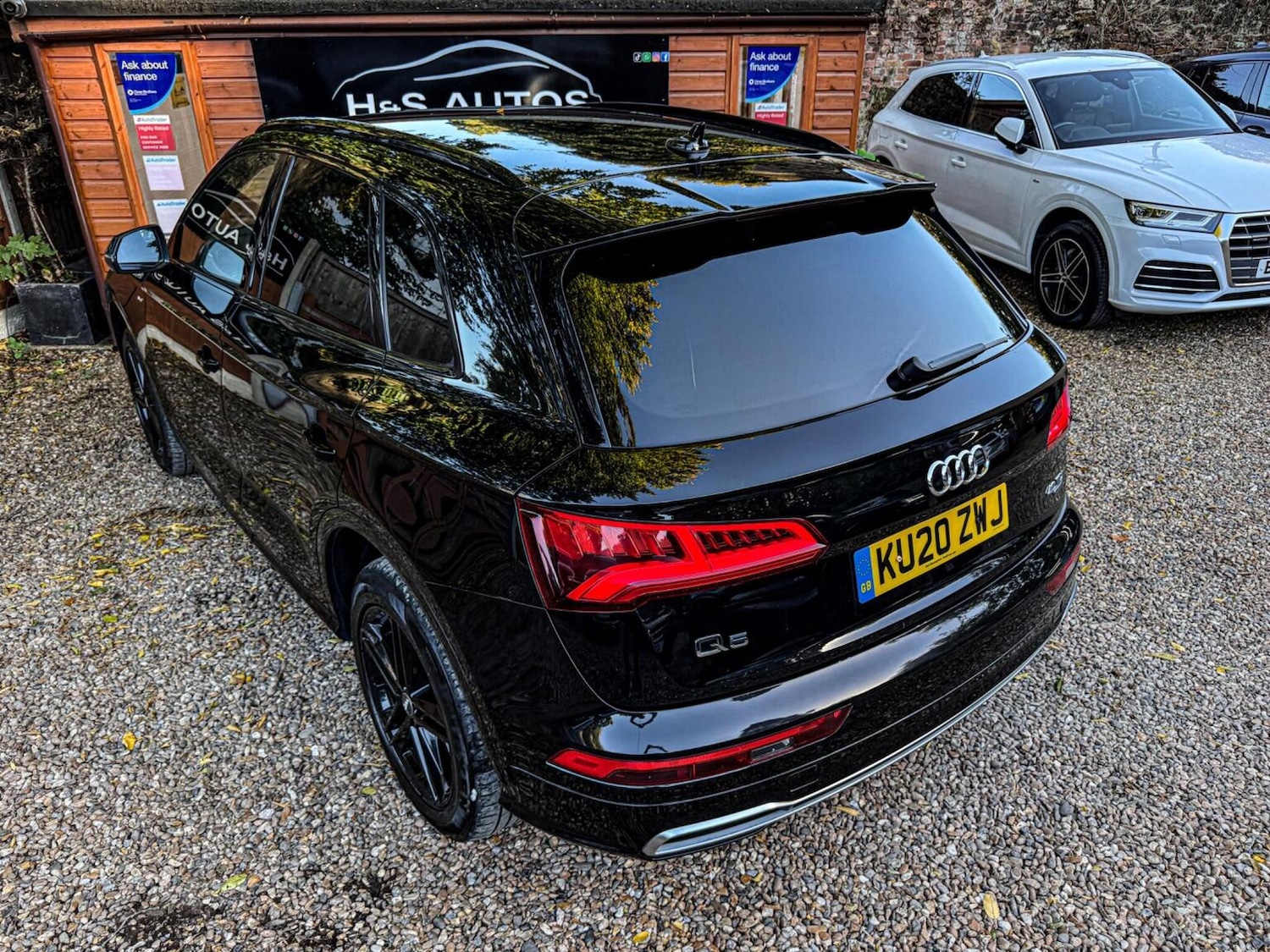 Used Audi Q5 2020 for sale - 76553945: Photo 11