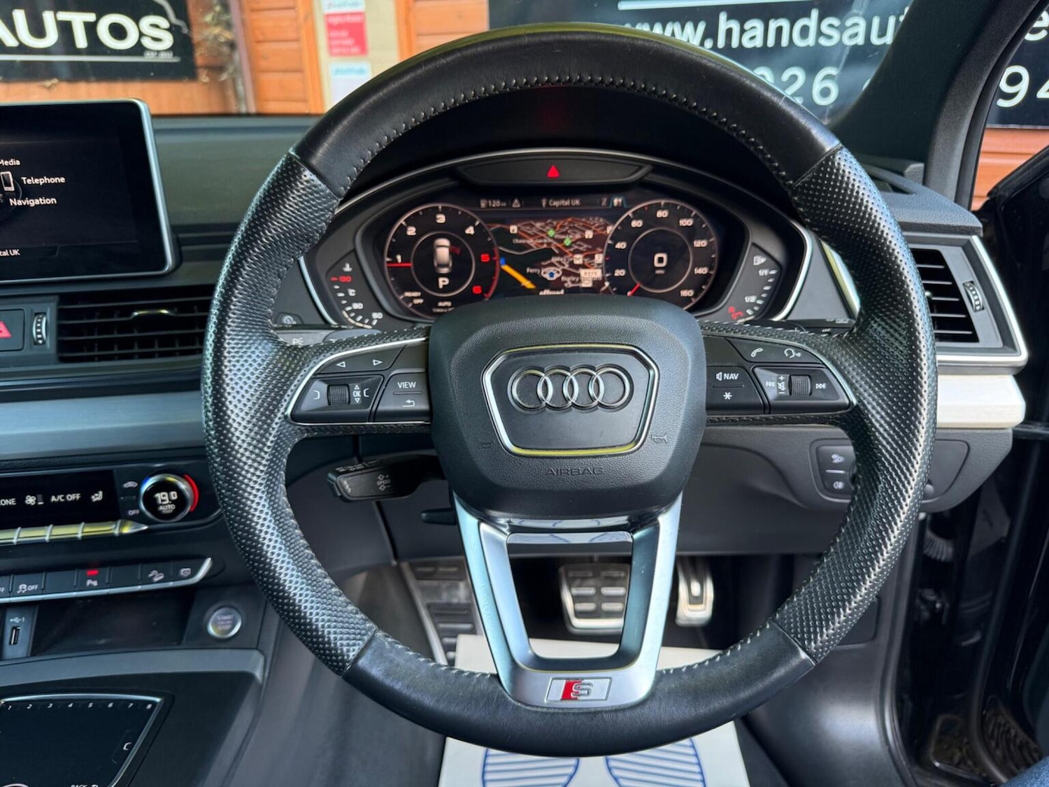 Used Audi Q5 2020 for sale - 76553945: Photo 41
