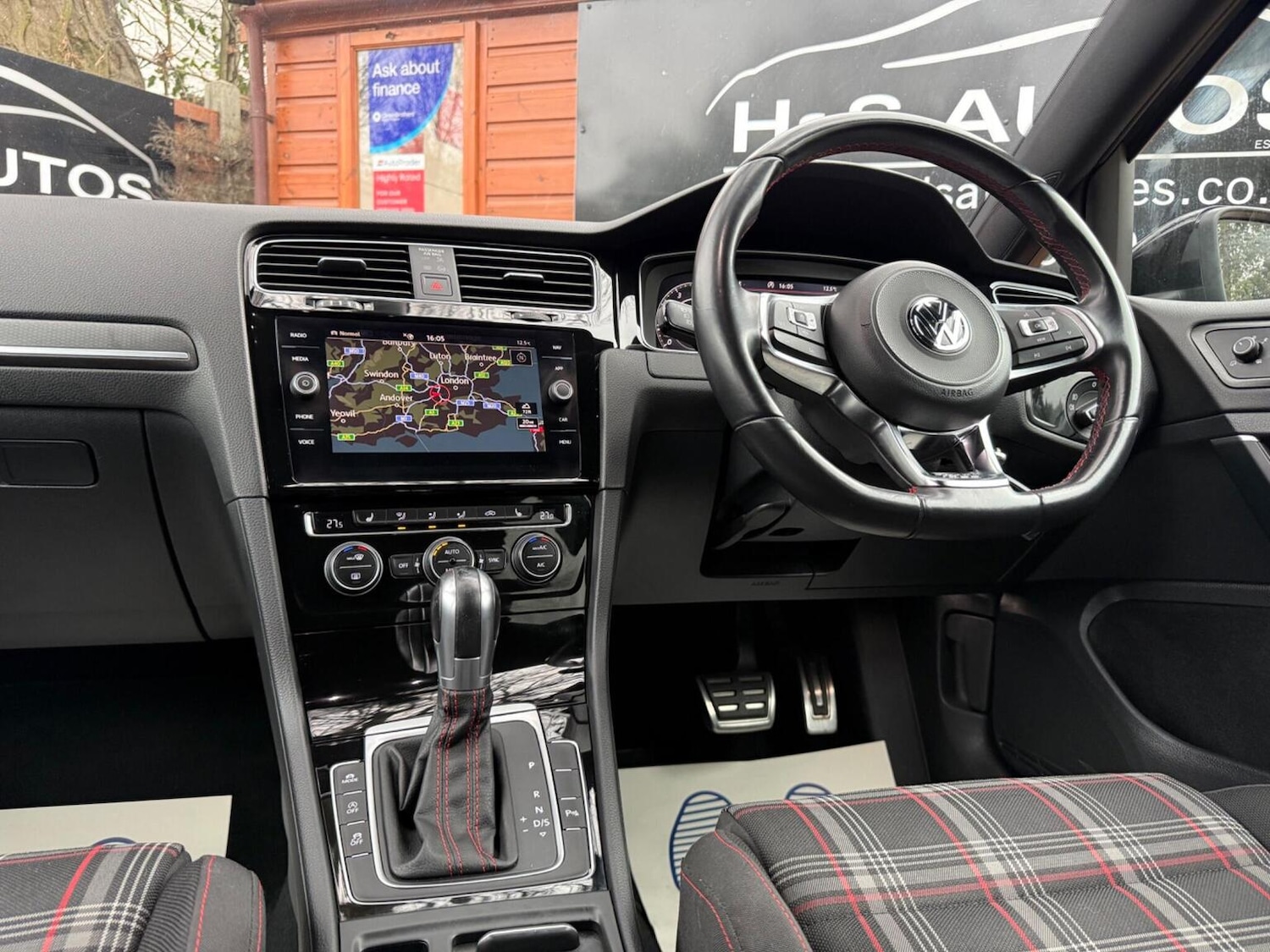 Used Volkswagen Golf 2018 for sale - 77635339: Photo 23