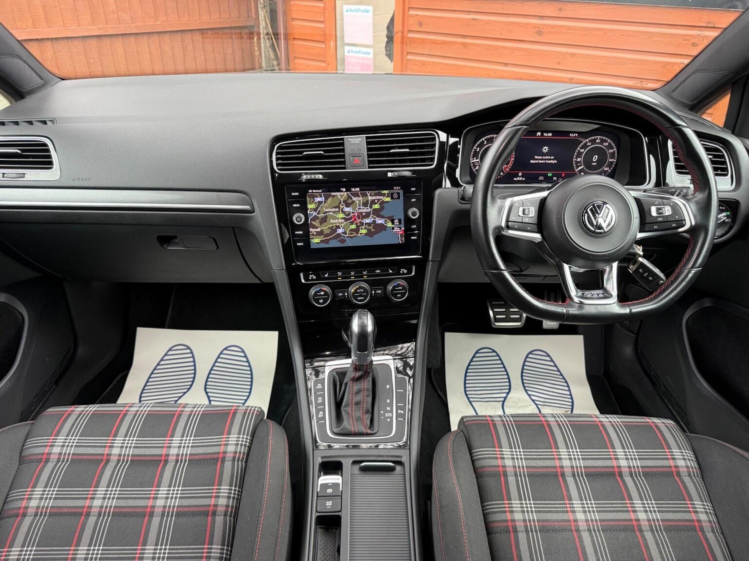 Used Volkswagen Golf 2018 for sale - 77635339: Photo 24