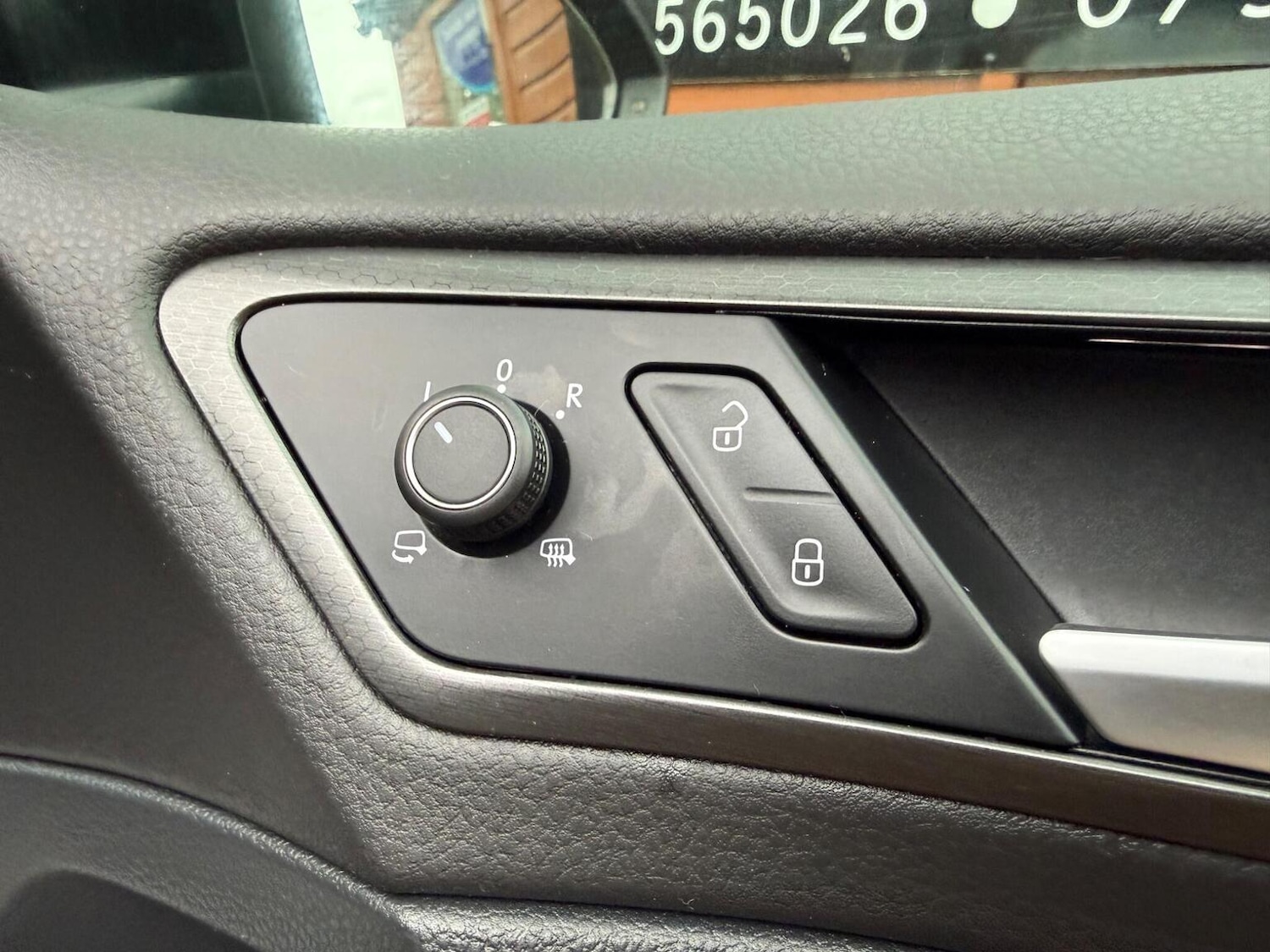 Used Volkswagen Golf 2018 for sale - 77635339: Photo 38