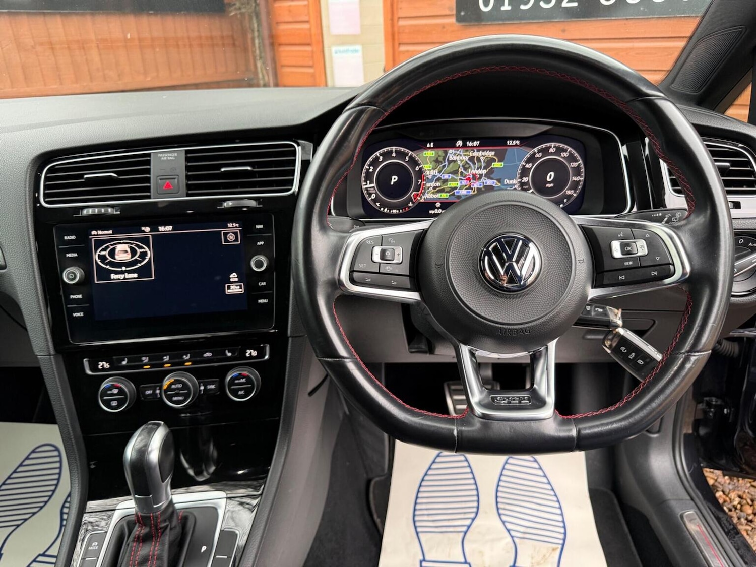 Used Volkswagen Golf 2018 for sale - 77635339: Photo 39