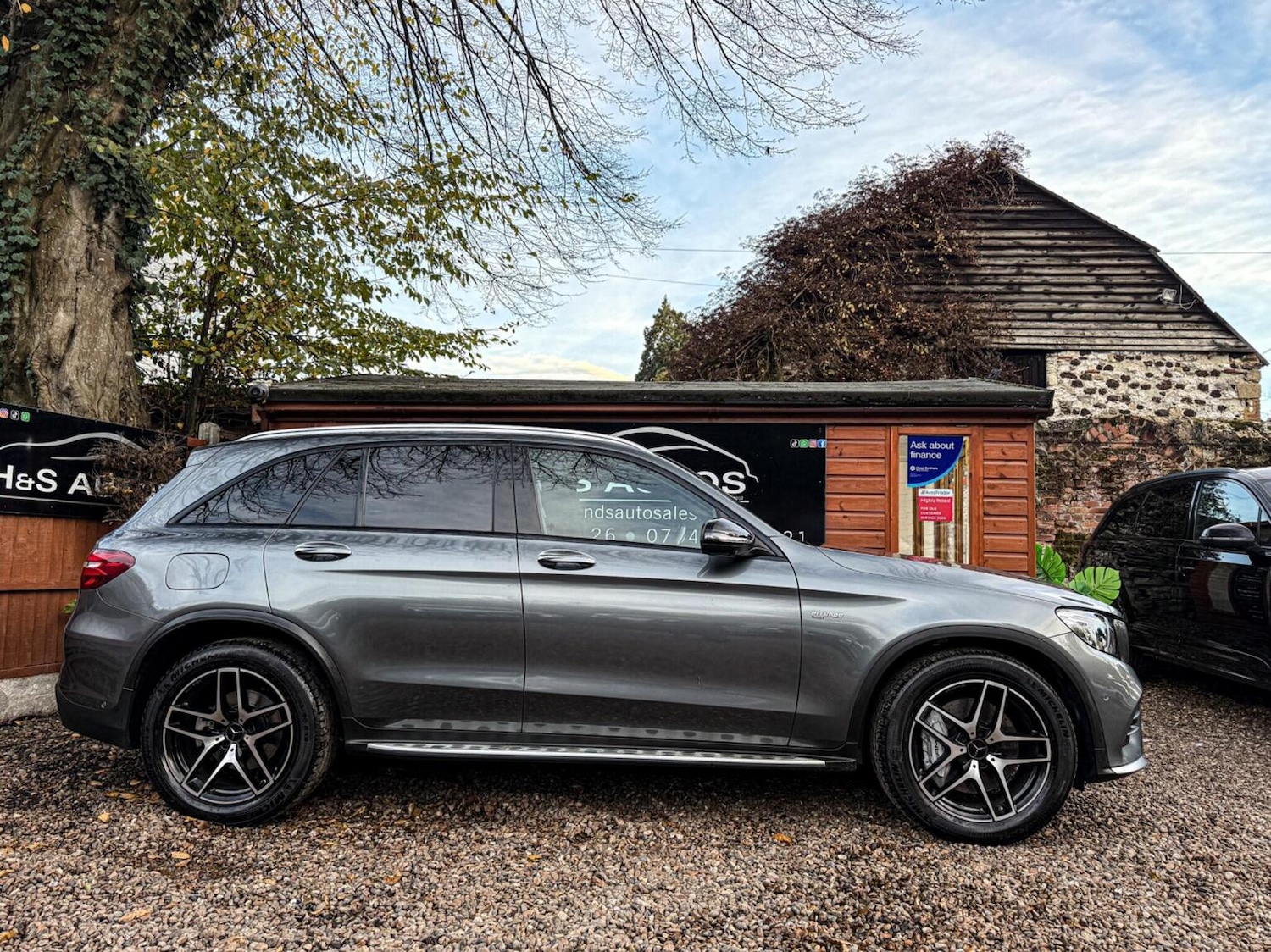 Used Mercedes-Benz GLC 2018 for sale - 76769109: Photo 15