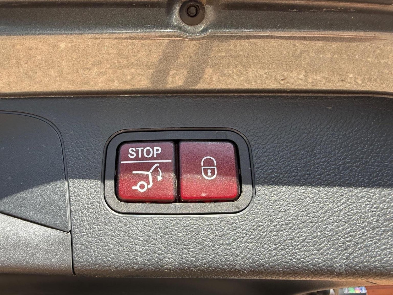 Used Mercedes-Benz GLC 2018 for sale - 76769109: Photo 36