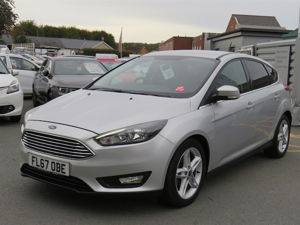 Used Ford Focus 2017 for sale - 76157491: Photo 3