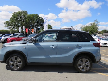 Used Suzuki Vitara 2023 for sale - 79394868: Photo