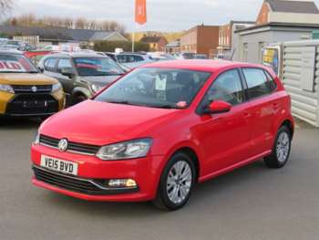 Used Volkswagen Polo 2015 for sale - 74246786: Photo
