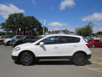 Used Suzuki SX4 S-Cross 2015 for sale - 79104464: Photo
