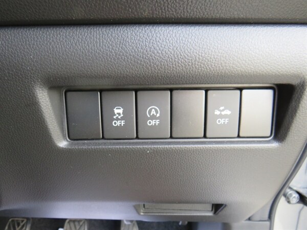 Used Suzuki Swift 2021 for sale - 76211059: Photo 14