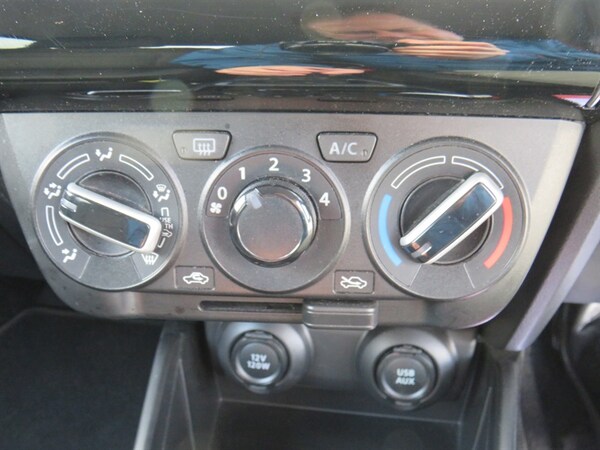 Used Suzuki Swift 2021 for sale - 76211059: Photo 19
