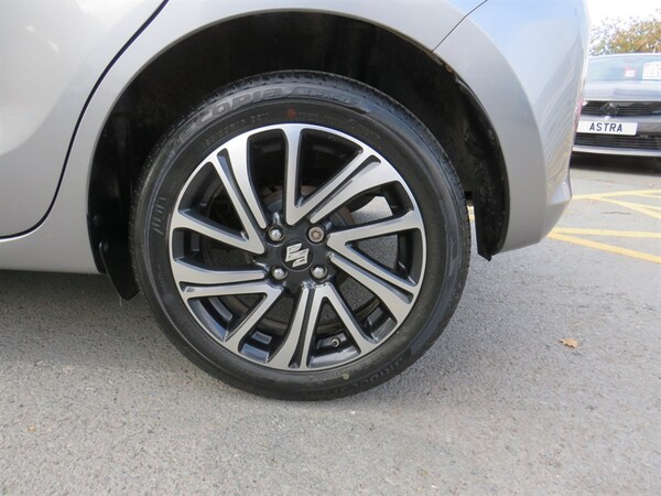 Used Suzuki Swift 2021 for sale - 76211059: Photo 7