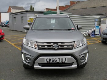 Used Suzuki Vitara 2017 for sale - 75987075: Photo 2