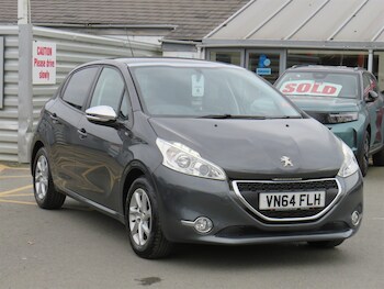 Used Peugeot 208 2014 for sale - 78483731: Photo