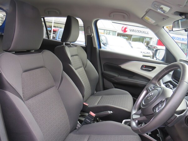 Used Suzuki Swift 2025 for sale - 76093115: Photo 10