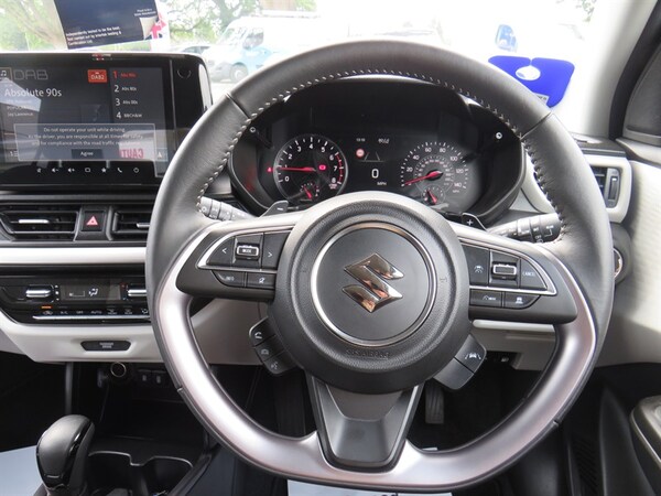 Used Suzuki Swift 2025 for sale - 76093115: Photo 12