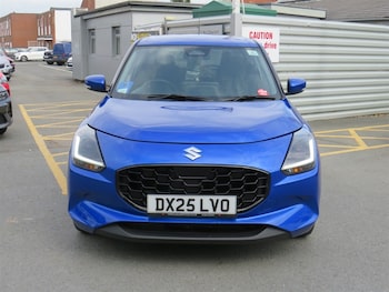 Used Suzuki Swift 2025 for sale - 76093115: Photo 2