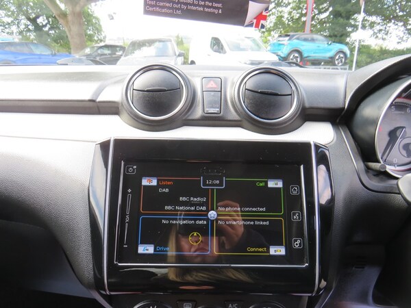Used Suzuki Swift 2020 for sale - 76029723: Photo 12
