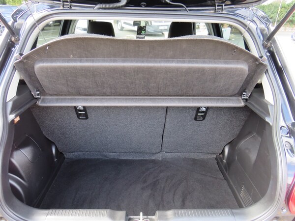 Used Suzuki Swift 2020 for sale - 76029723: Photo 8