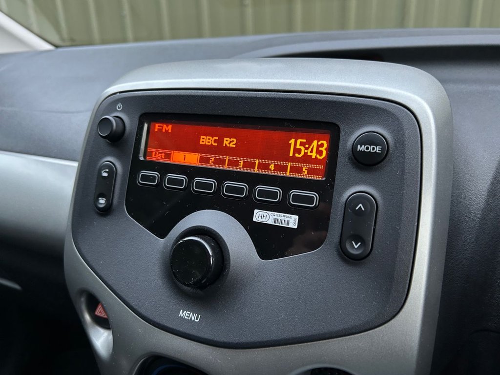 Used Toyota AYGO 2016 for sale - 77236812: Photo 27